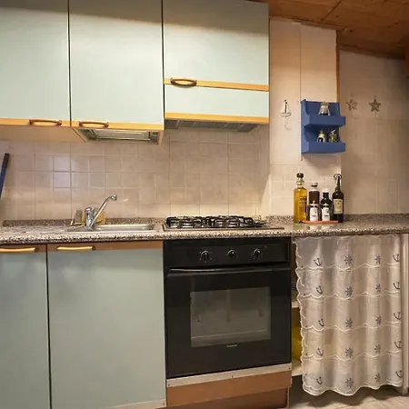 Parcheggio Privato E In Zona - La Piccola Mansarda Del Marinaio * سانريمو